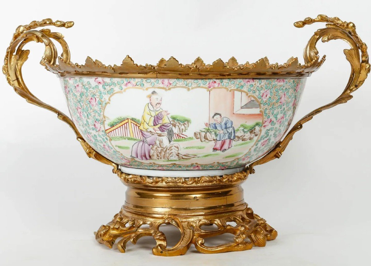 Coupe En Porcelaine de Canton Chinois, Monture En Bronze Doré 