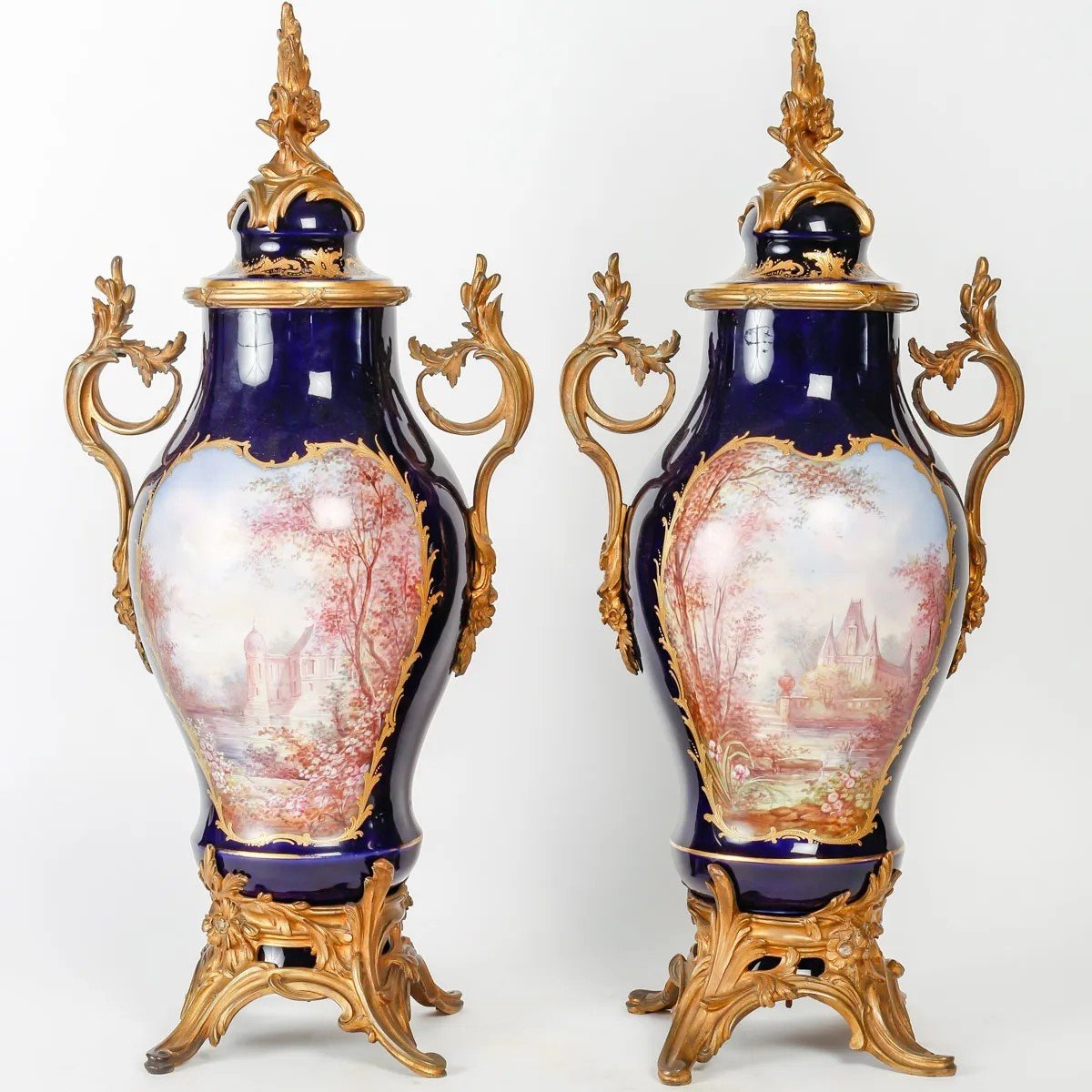 Royale Pair Of Sèvres Porcelain Vases, Gilt Bronze Mount, Signed-photo-3