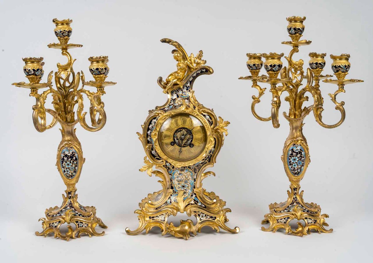 Garniture De Cheminée En Bronze Doré Et émaux Cloisonnés, Style Louis XV, époque Napoléon III