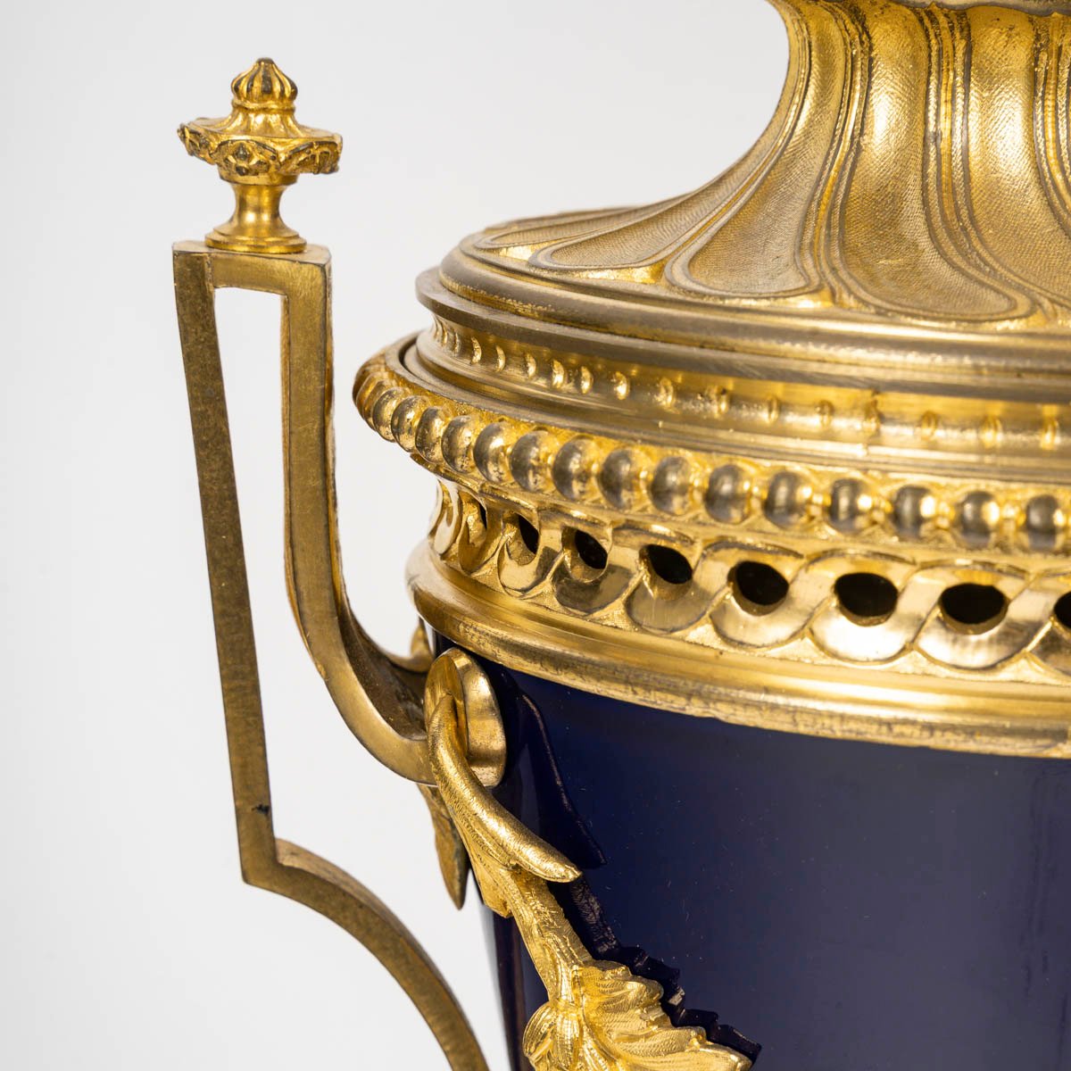 Pair Of Napoleon III Style Oil Lamps, Late 19th Century-photo-3