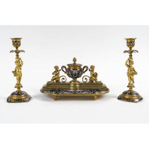 Encrier De Bureau Et Bougeoirs En Bronze Doré Et émail Cloisonné – Fin XIXe Siècle