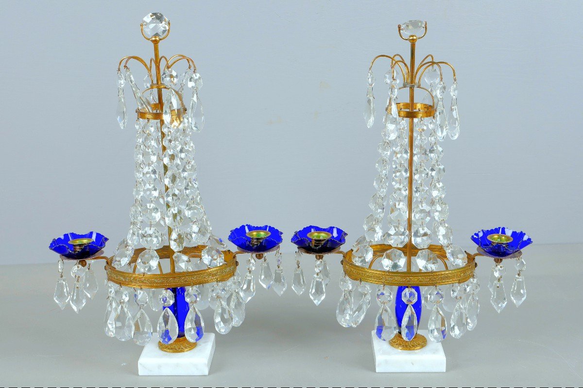 Paire De Candélabres Corps En Verre Bleu Cobalt Suède Louis XVI 19ème Siècle.   H. 41 Cm