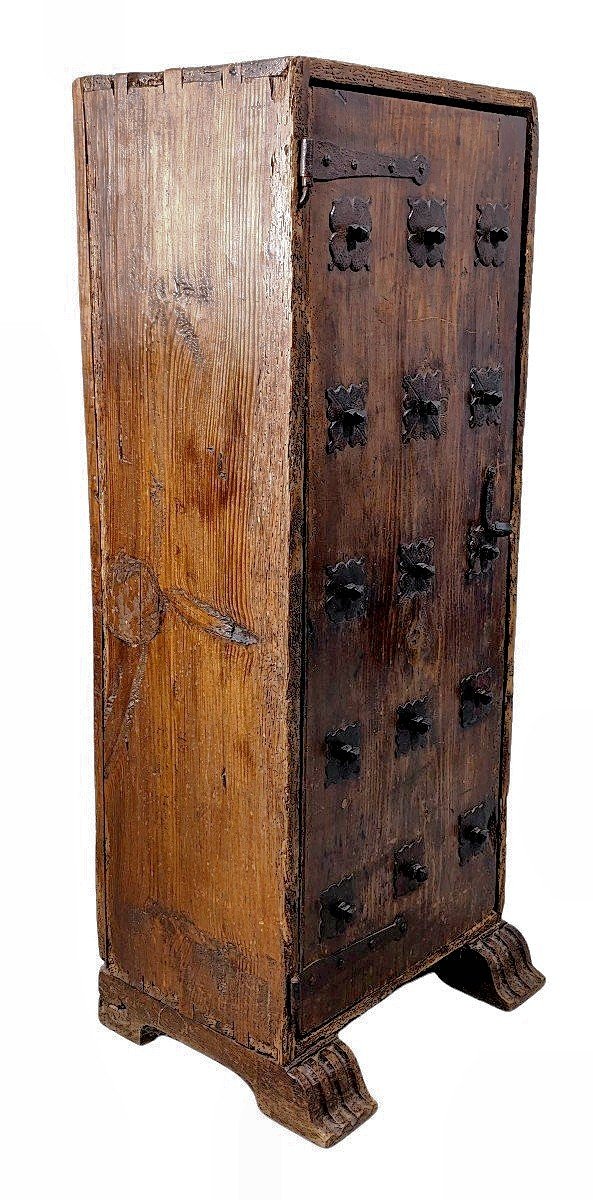 Armoire Moyen âge 13ème/14ème Siècle. Probablement France Chêne -photo-4
