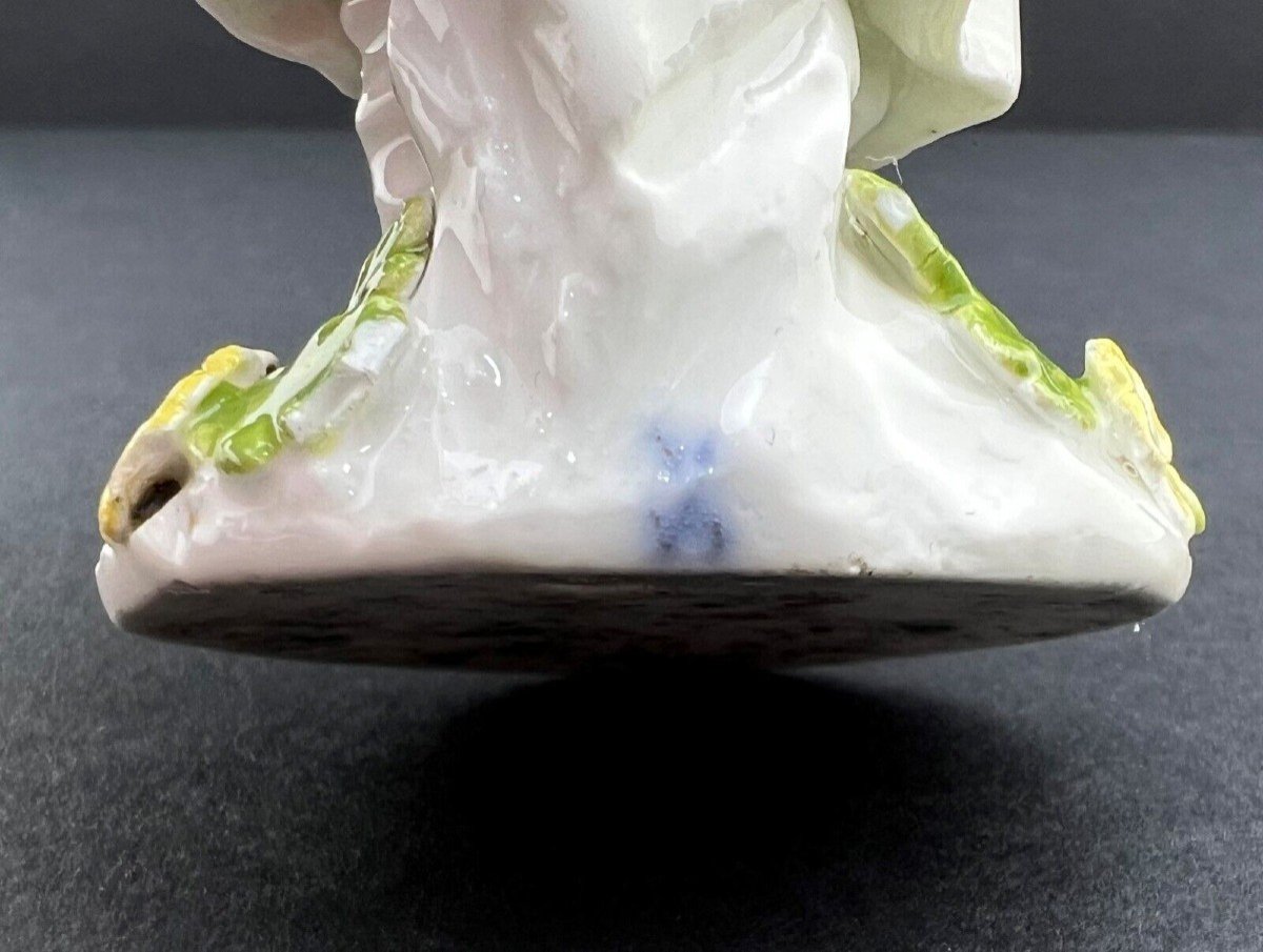 Meissen Porcelain Cris De Saint-petersburg Water Carrier Circa 1755 Model By Peter Reinicke-photo-2
