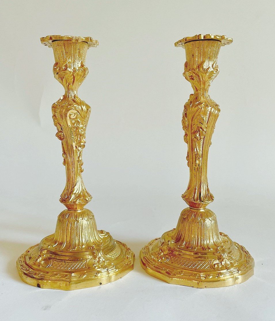 Louis XV Candlesticks Circa 1750 H. 21 Cm, D. 11 Cm Inv. No. €0.404,980-photo-4