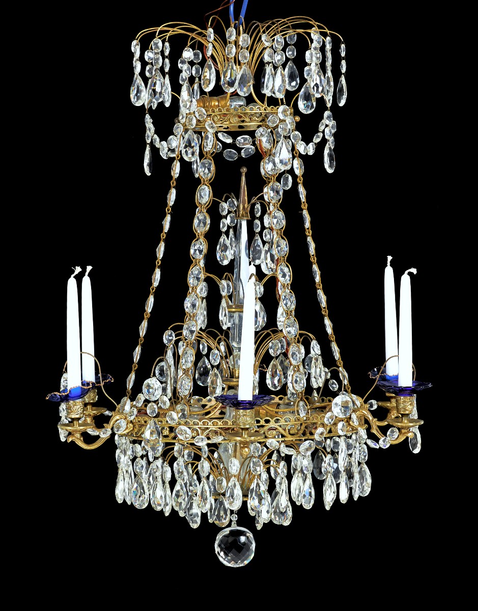 Louis XVI Chandelier, Sweden, 19th Century. Later Electrified. H. 80 Cm, D. 60 Cm 