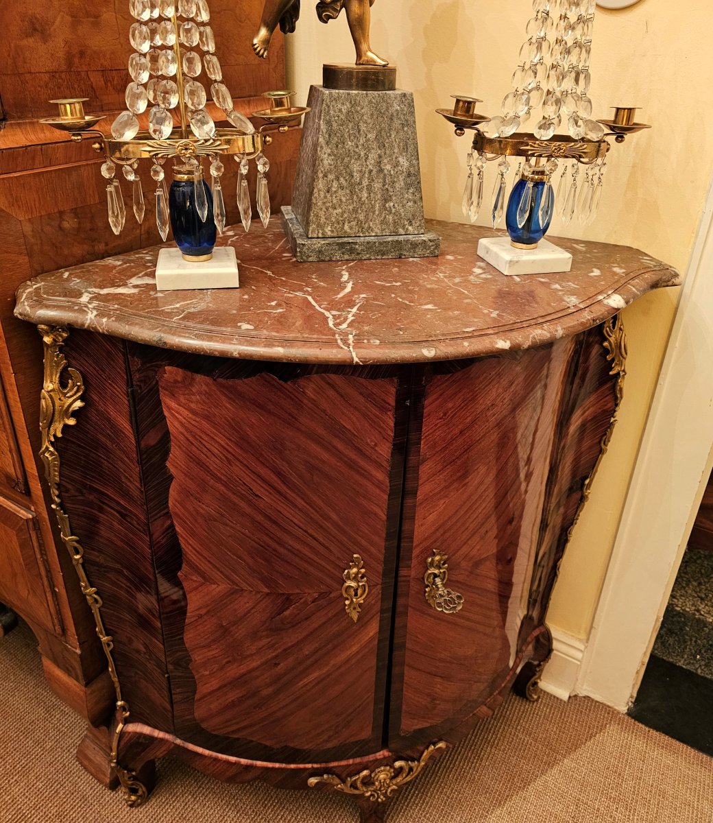 Encoignure Louis XV Vers 1750  Estampillée J. Tuart  Jean-Baptiste Tuart Maître 1. Février 1741-photo-4