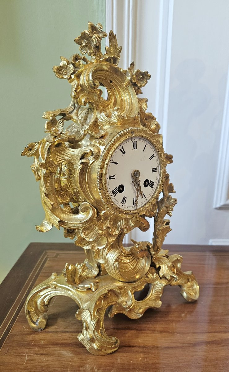 Pendule Louis XV vers 1750  H. 30 cm Suspension à fil -photo-3