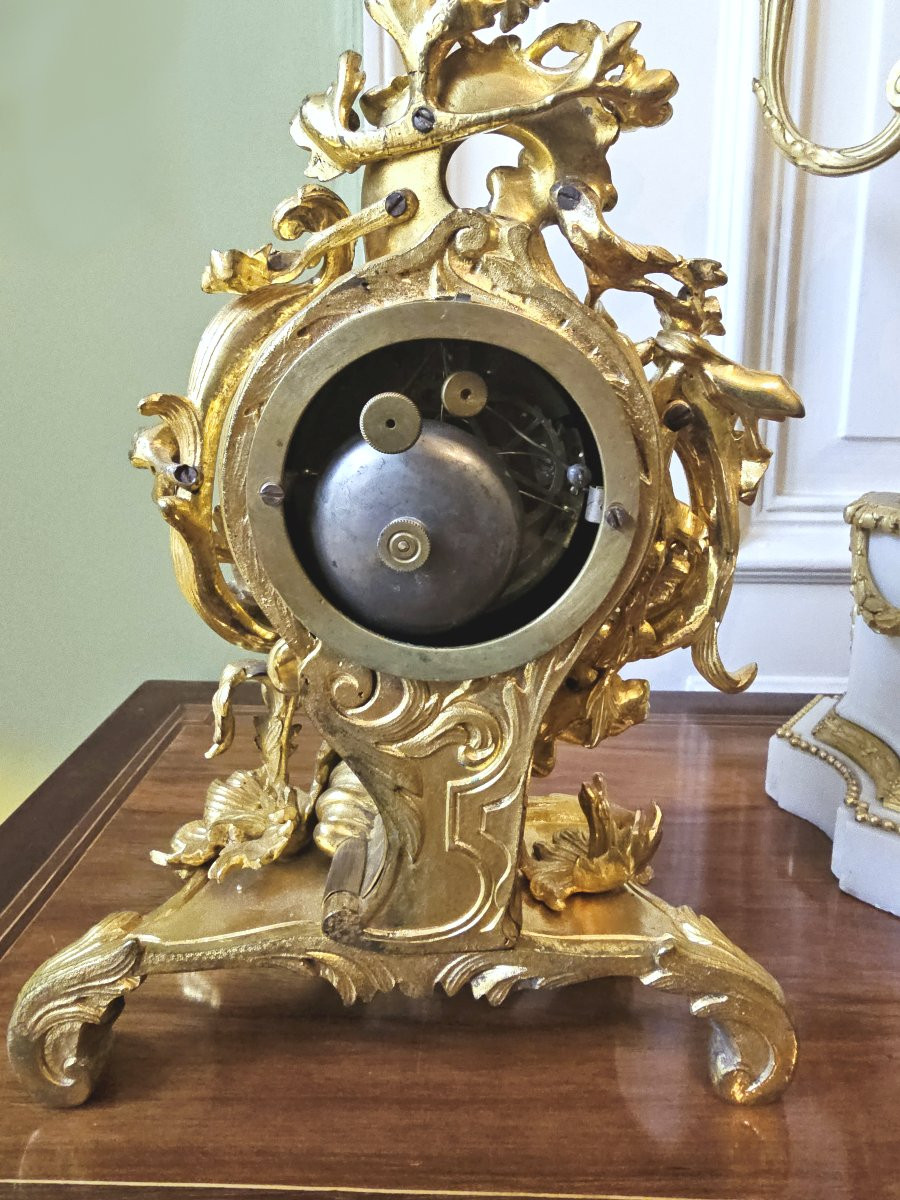 Pendule Louis XV vers 1750  H. 30 cm Suspension à fil -photo-2