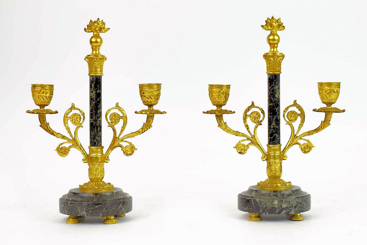 Bougeoirs Candelabres Empire vers 1800  H. 27 cm, L. 19 cm 