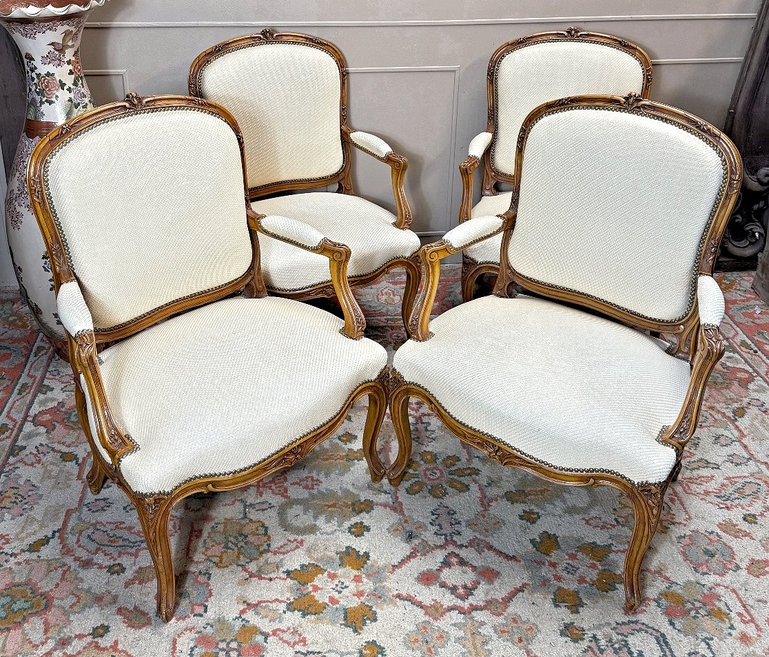 Louis XV Style Armchairs (four Or Two By Two) Circa 1750. Height 100 Cm, Width 72 Cm, Depth 50 Cm -photo-2