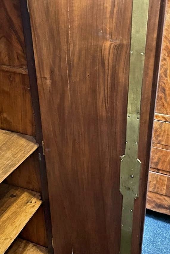 Armoire  Période de transition vers 1765  H. 144 cm, L. 88 cm, P. 40 cm -photo-3