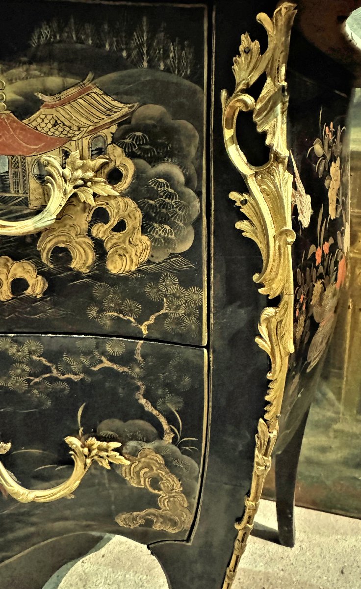 Commode Louis XV vers 1750 Laque de Coromandel Attribuée à Adrien Delorme -photo-4