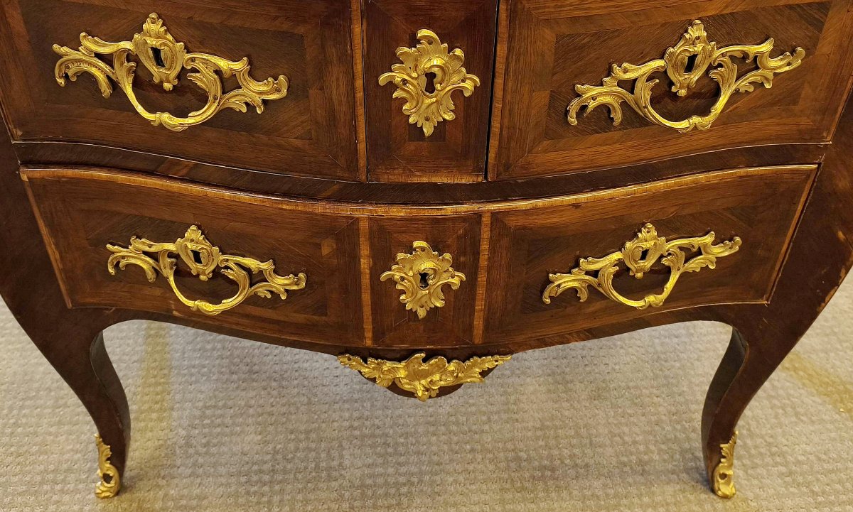Commode Louis XV Jean-Charles Ellaume attribuée à vers 1760 -photo-4