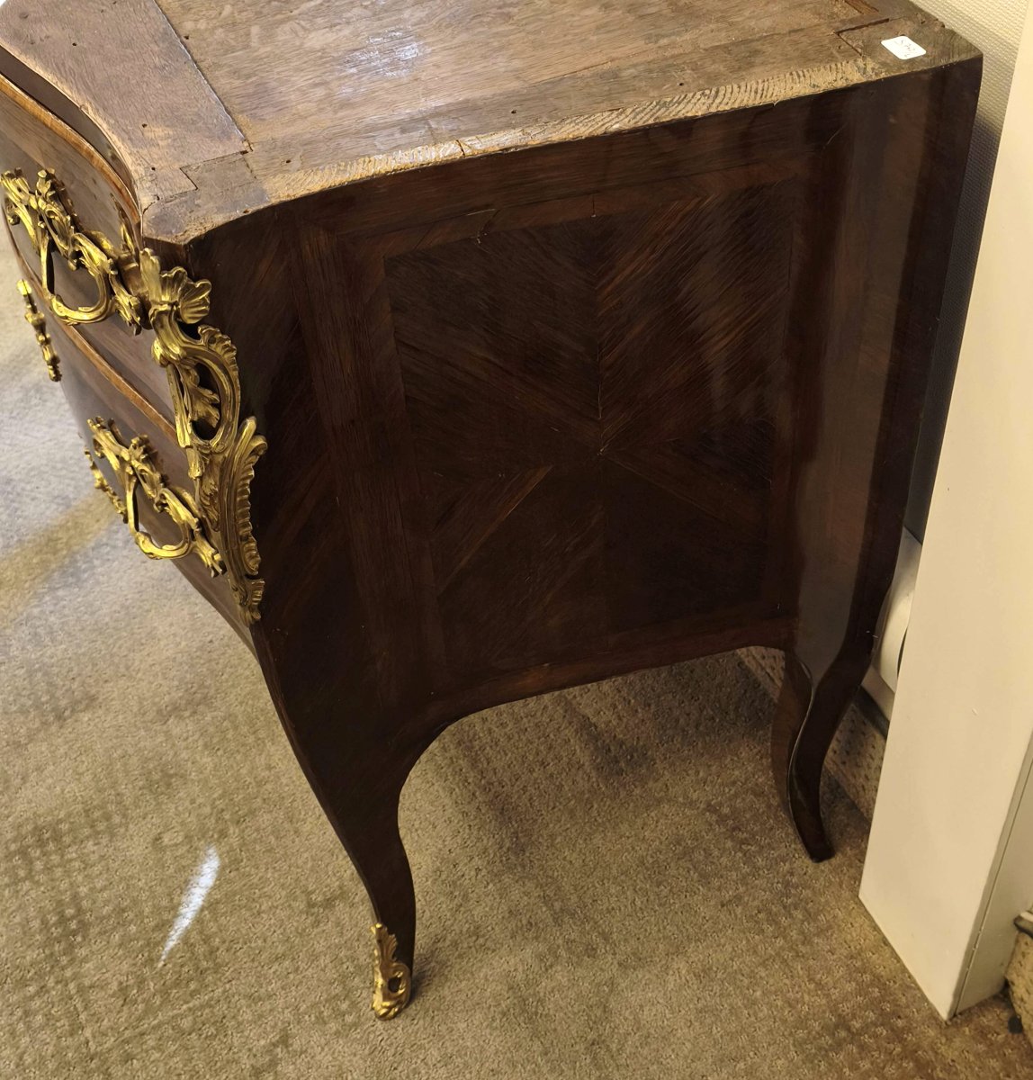 Commode Louis XV Jean-Charles Ellaume attribuée à vers 1760 -photo-2