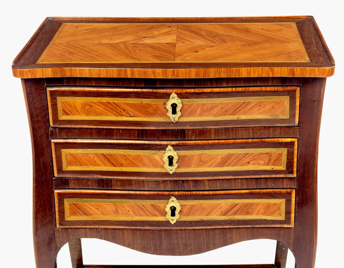Table de salon  Louis XV vers 1760 -photo-1