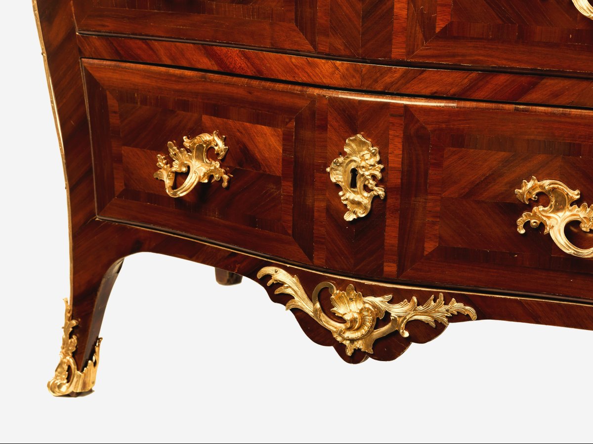 Commode Louis XV vers 1765 estampillée N.A.LAPIE  Nicolas Alexandre Lapie (1730-1775) -photo-4