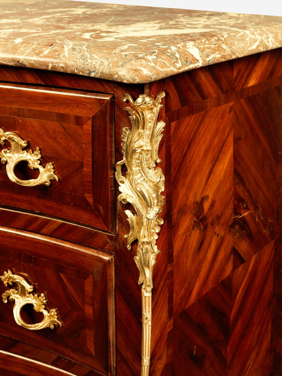 Commode Louis XV vers 1765 estampillée N.A.LAPIE  Nicolas Alexandre Lapie (1730-1775) -photo-1
