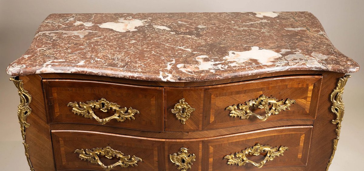 Commode Louis XV vers 1760 estampillée D. GENTY  Denis Genty Maître depuis le 13 mars 1754 -photo-2