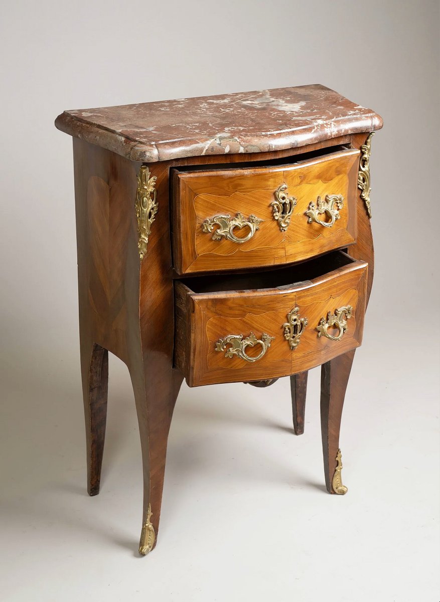 Commode Louis XV Jean-Charles Ellaume attribuée à vers 1760 -photo-1