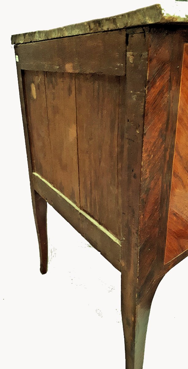 Commode Louis XV vers 1750   Placage de bois de rose et de palissandre, motif « papillon »-photo-2