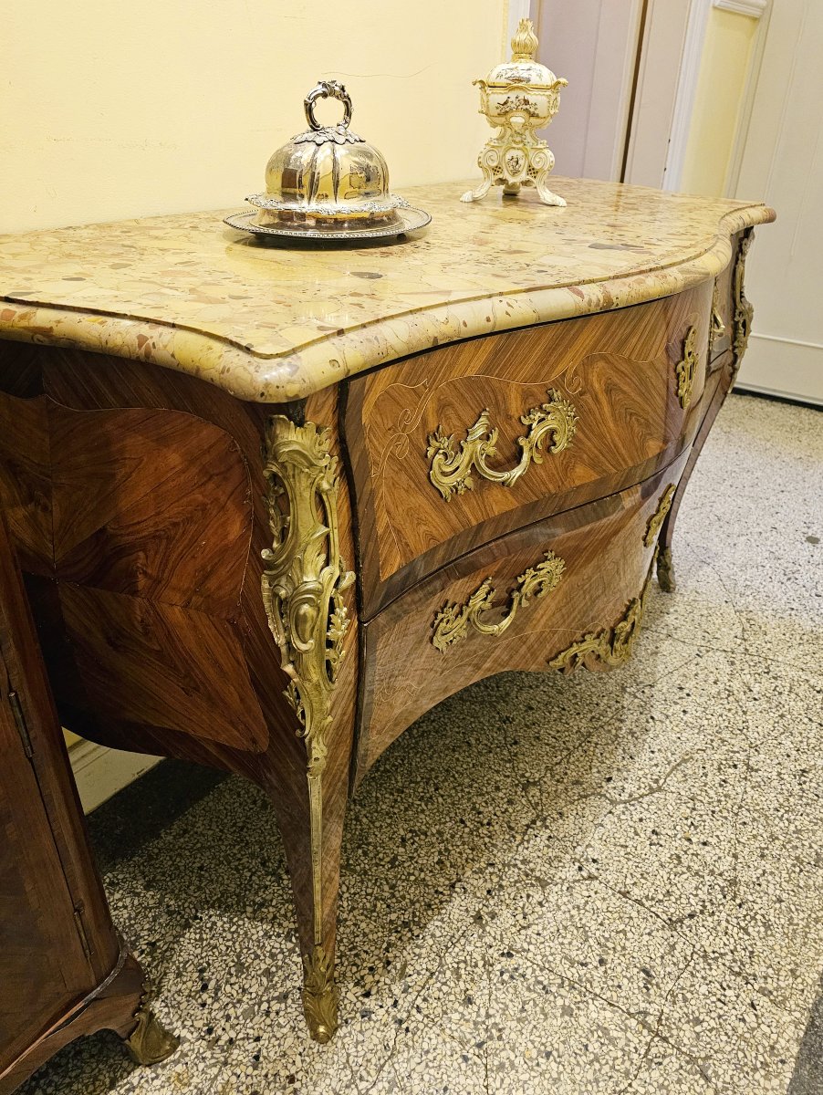 Commode estampillée J. SCHMITZ (deux fois) ainsi que JME Louis XV -photo-2