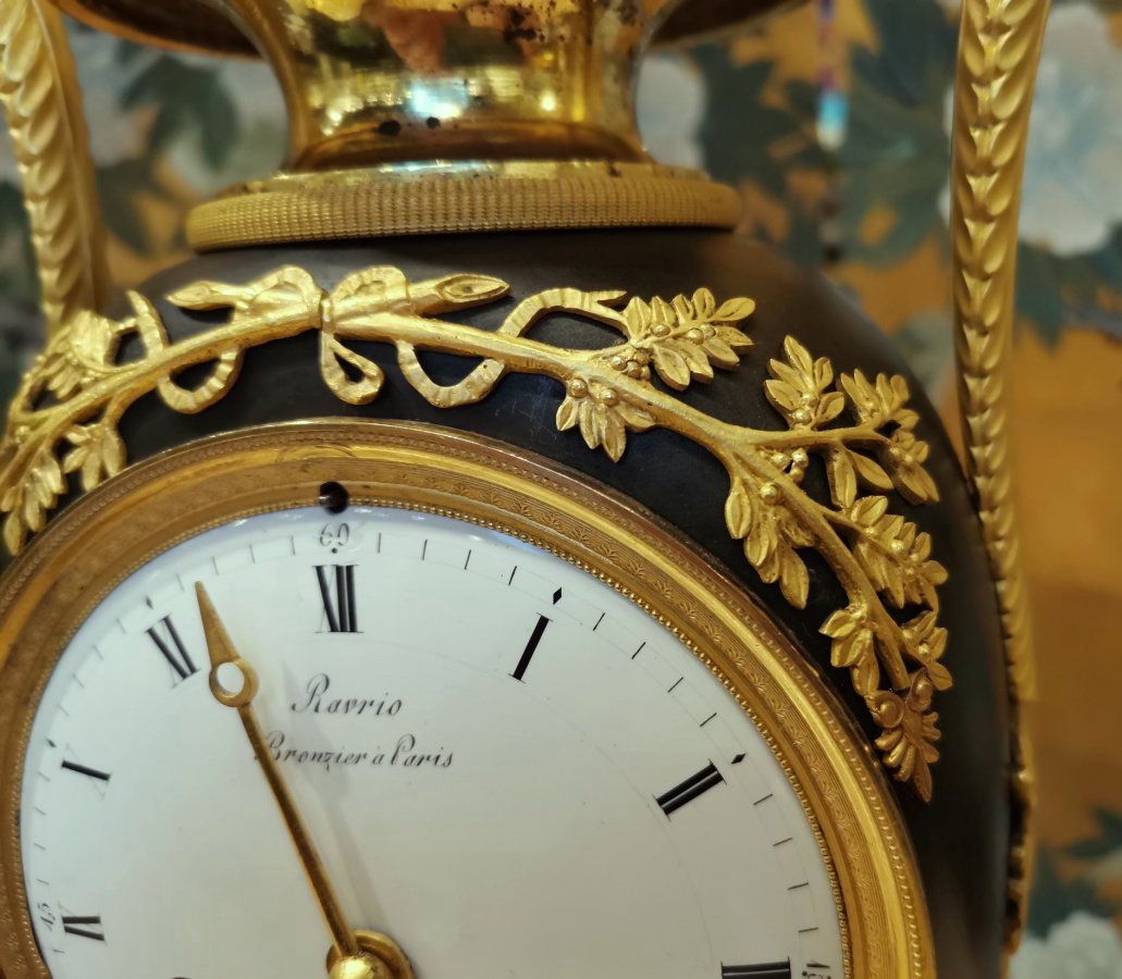 Pendulum Shape Of An Empire Vase Circa 1800 The Housing André-antoine Ravrio (1759-1814)-photo-2