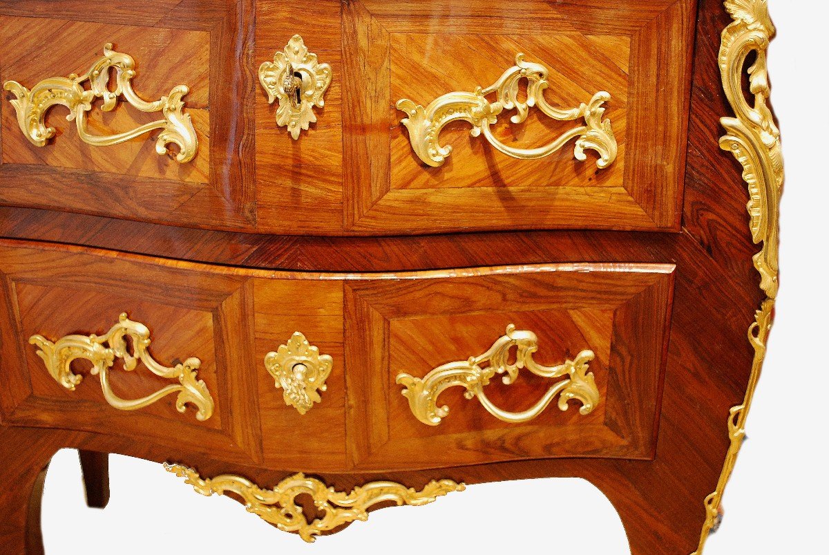 Commode Louis XV Vers 1765 Estampillé I*chenevat   Jacques Chenevat Maître 6 Décembre 1763  -photo-3