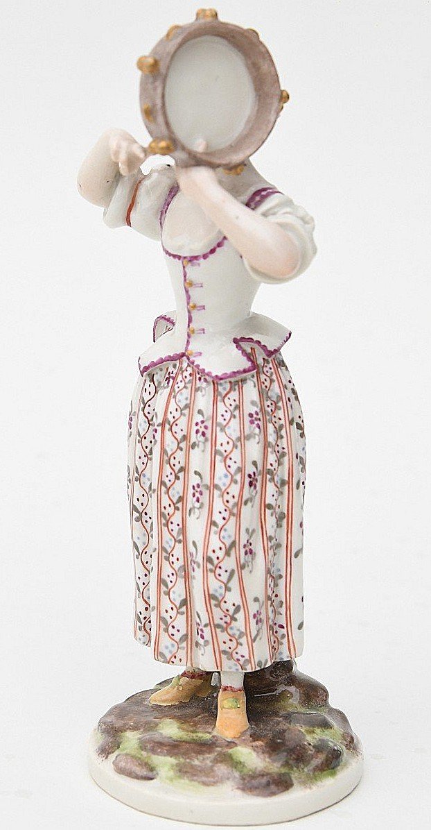 Jeune Fille Au Tambourin  Zurich, Vers 1785.  Porcelaine -photo-3