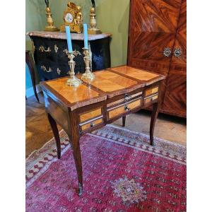 Louis XV Powder Powder Circa 1765 Dressing Table 79/125