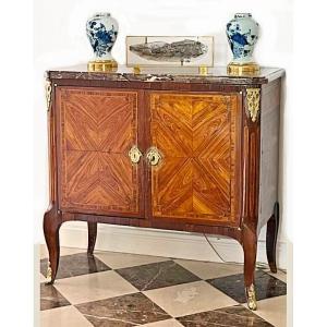 Commode Buffet Transition vers 1765  estampillée A.L.GILBERT   André Louis Gilbert (17466-1809)