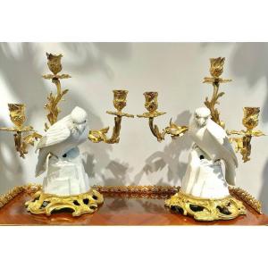 Pair Of Candelabra With Birds Of Prey, Japanese Porcelain, French Base, Louis XV Style, H. 37.5 Cm