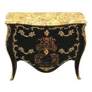 Louis XV Chest Of Drawers, Circa 1750; Black Lacquer With A Noble Coat Of Arms In A Cartouche