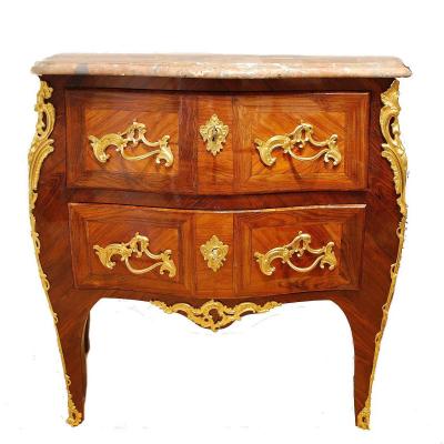 Commode Louis XV Vers 1765 Estampillé I*chenevat   Jacques Chenevat Maître 6 Décembre 1763  