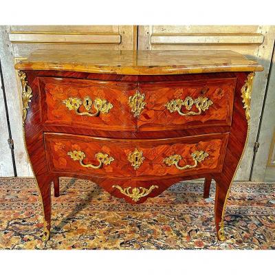 Commode Paris Louis XV Vers 1760  Estampillé J.b. Galet   Jean-baptiste Galet