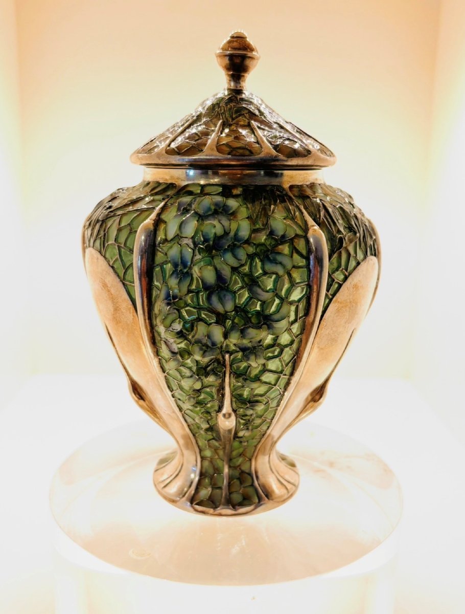 Covered Vase - Glycines/wisteria-photo-3