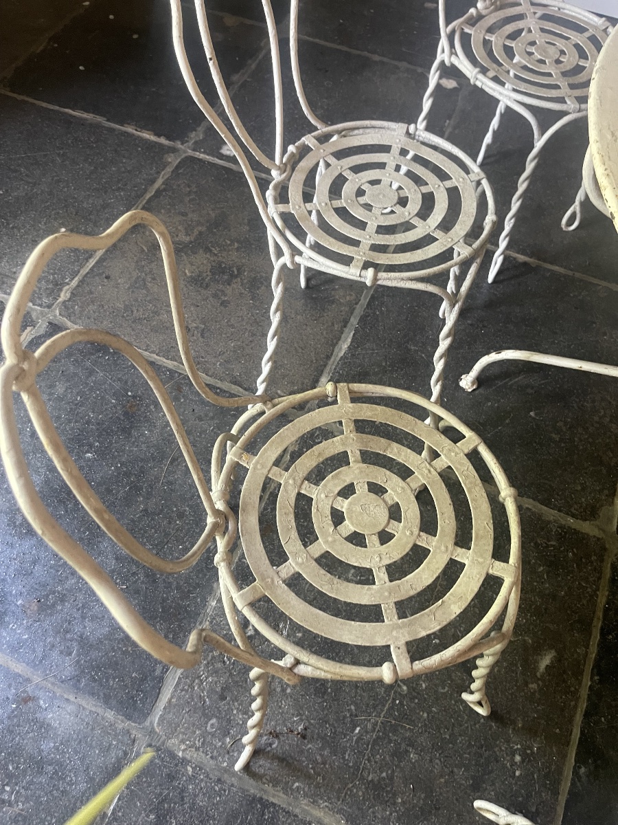 Set Of 8 Vachon Chairs 