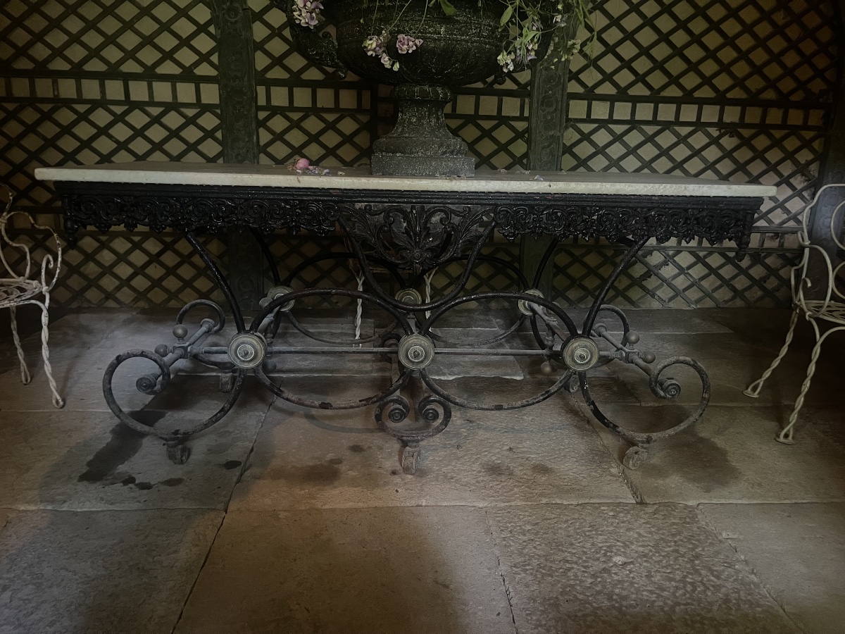 Butcher's Table 