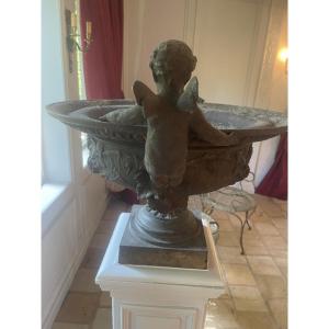 Rare modèle de vase fonte