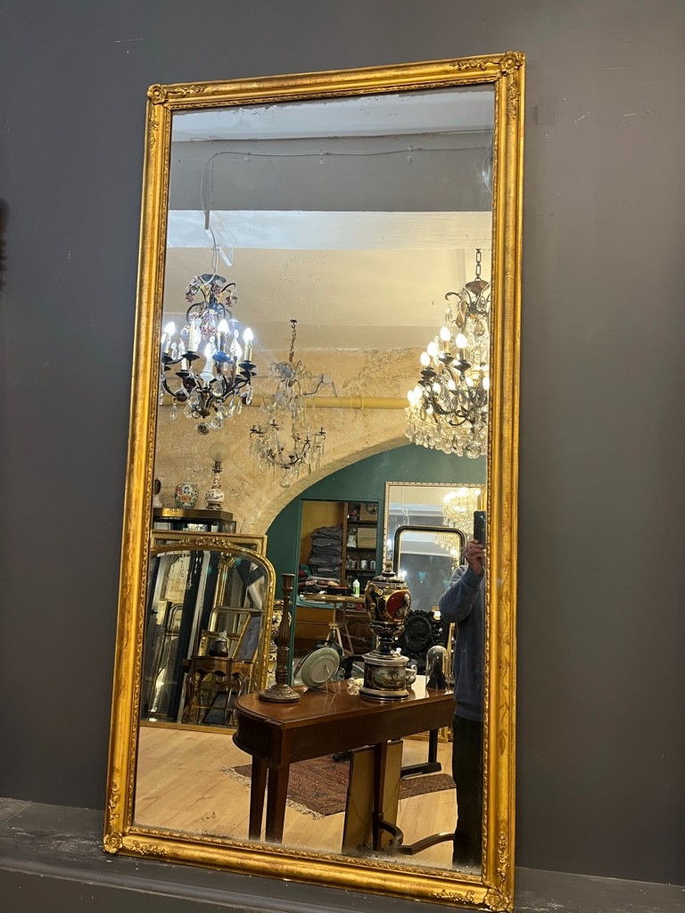 Miroir rectangulaire vers 1830 164 X 81 CM