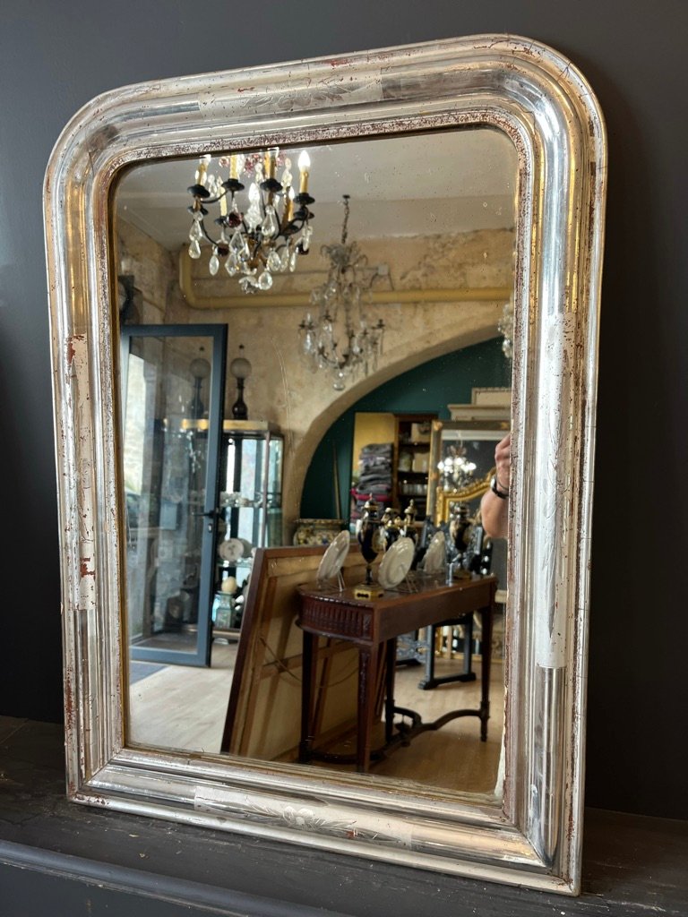 Silver-finished Louis Philippe Mirror, 87 X 63 Cm