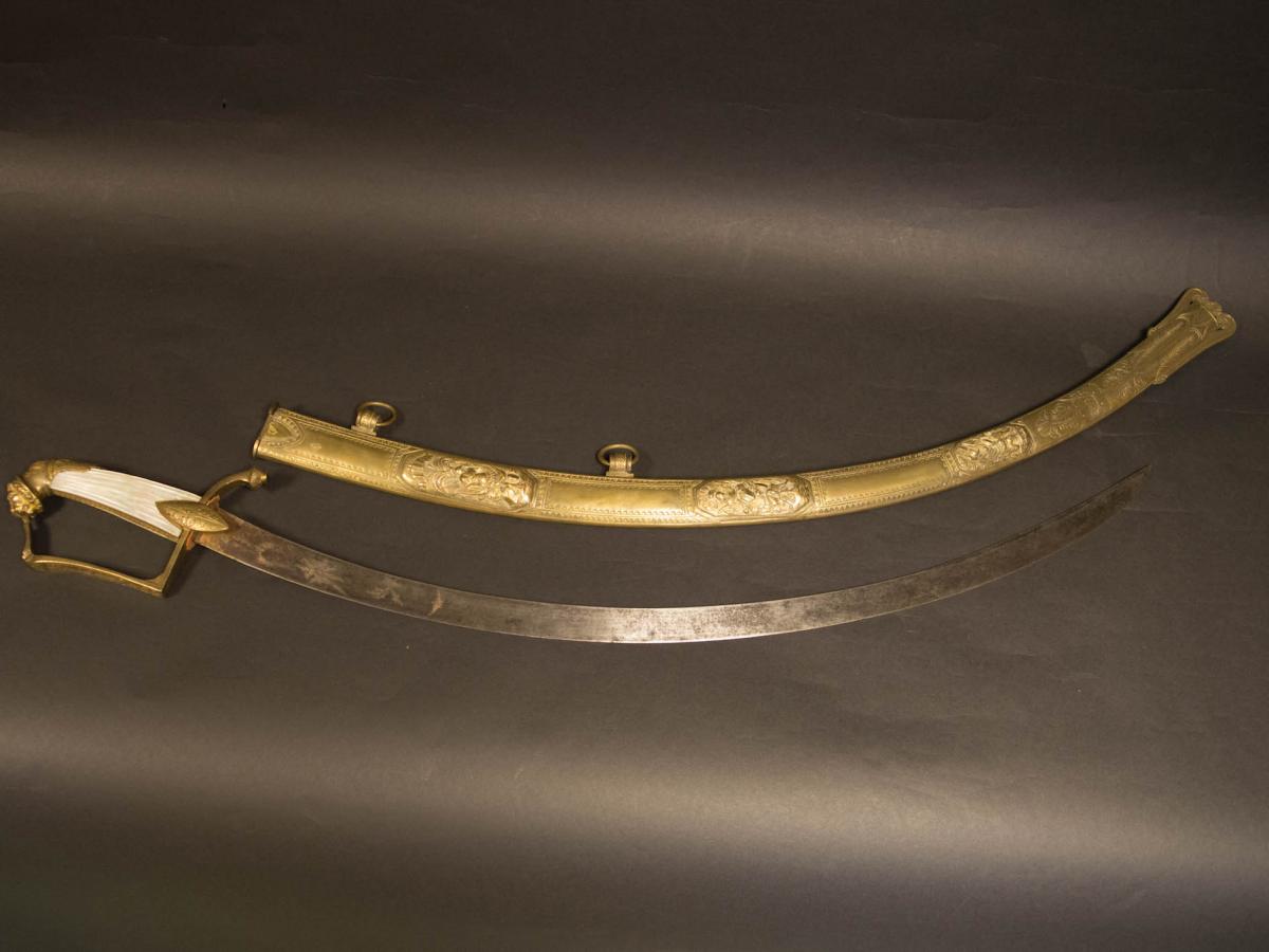Saber Officer Superior Cavalry. Grooved Nacre Plate Handle.-photo-2