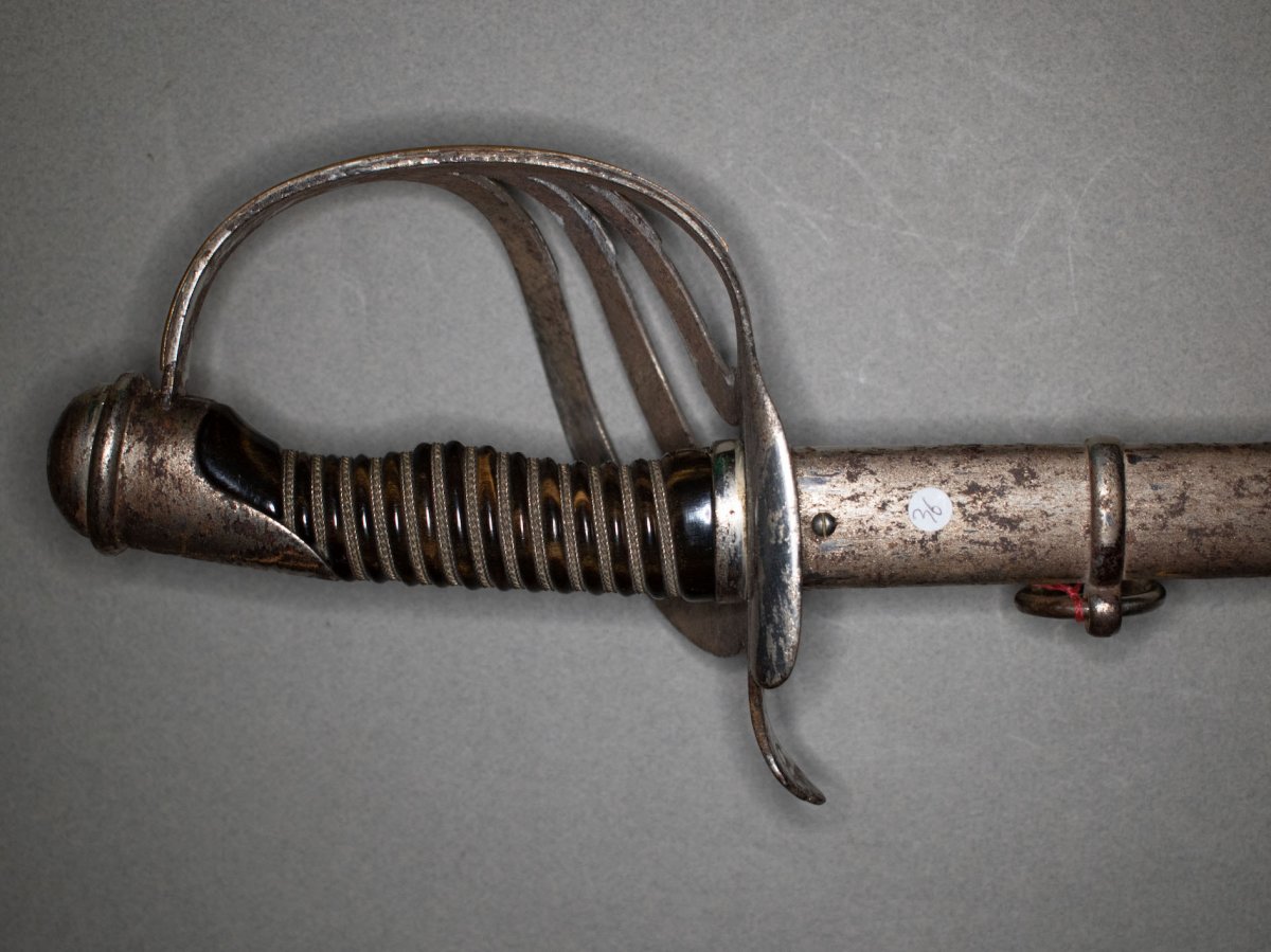 Sabre d'Officier De Cavalerie, Modèle De Fantaisie. Poignée En Corne Marbré. -photo-3