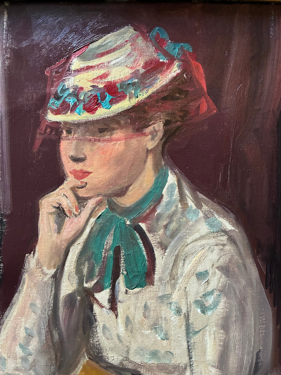 Portrait de jeune femme au chapeau. Toile . trace de signature ? Années 40 ou 50.-photo-3