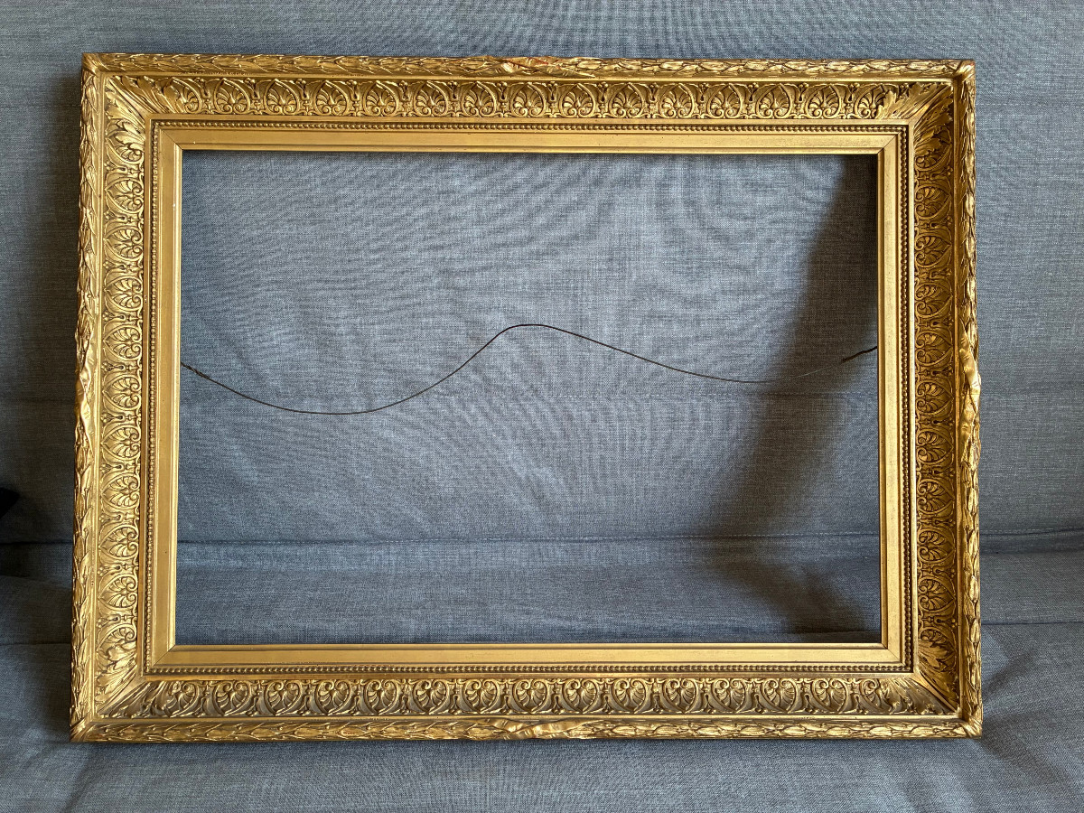 Cadre en bois et stuc dor&eacute; du XIX&egrave;me si&egrave;cle. Etat  parfait.-photo-7