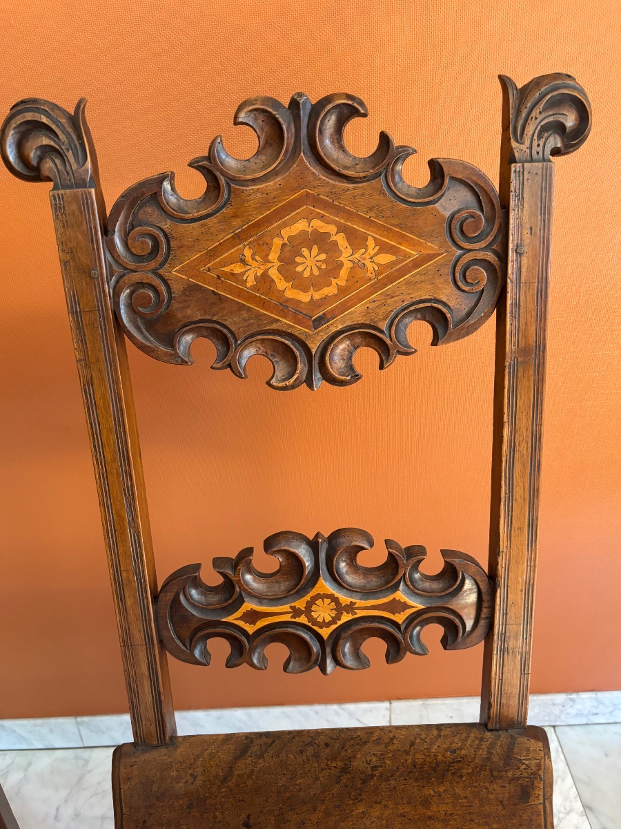 "17th-century Italian Walnut Chairs. Lombardy" -photo-2