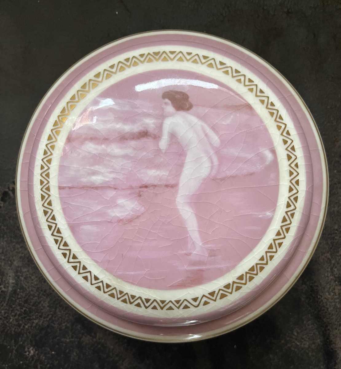 Pate-on-pate Box Manufacture De Sevres