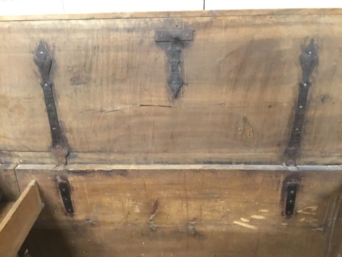 Chest In Walnut XVII Me-photo-4