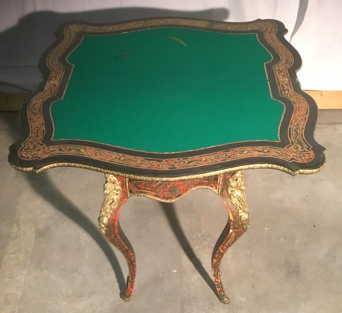 Boule Game Table-photo-5