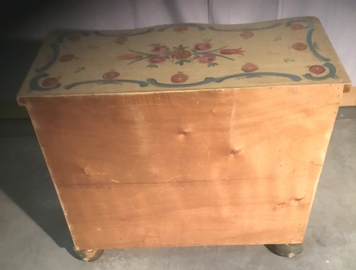 Painted Chest Of Drawers-photo-1